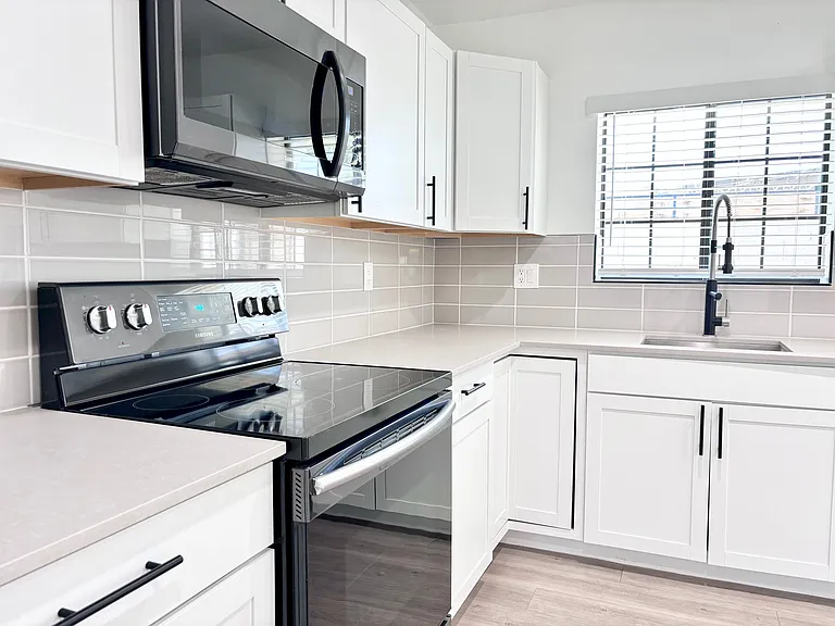 6601 E Avalon Dr #3 — Photo 14