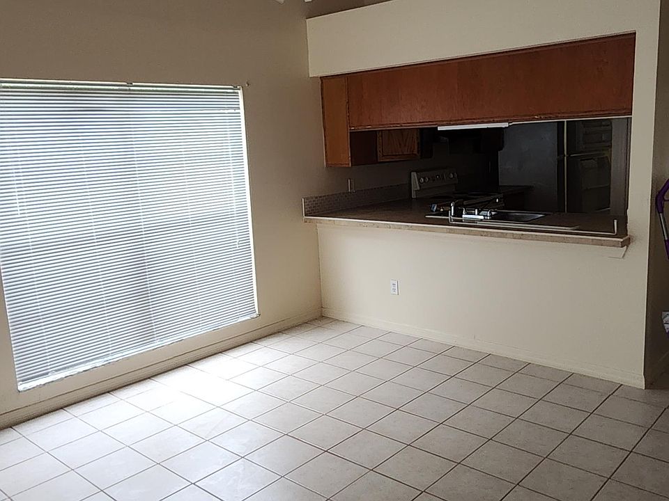 1st image of 309 N Cervidae Dr