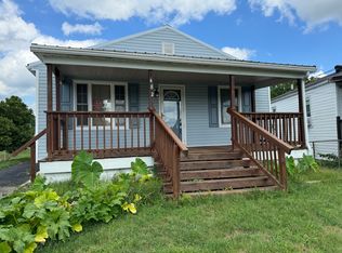 482 Burdette Addition Dr, Pt Pleasant, WV 25550