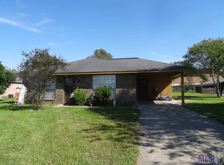 2070 Ory Dr, Brusly, LA 70719