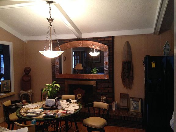 Dinning area 