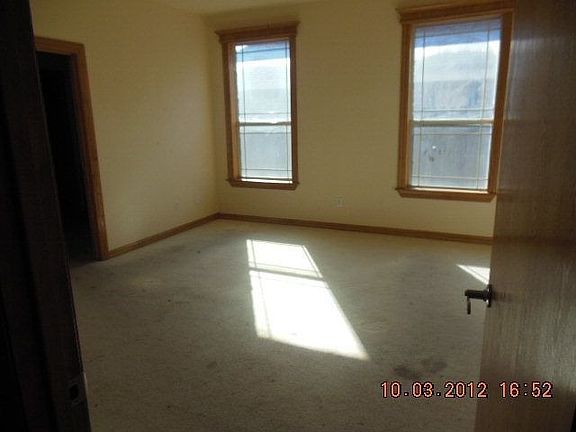 5th image of 1913 W 42 1/2 St
