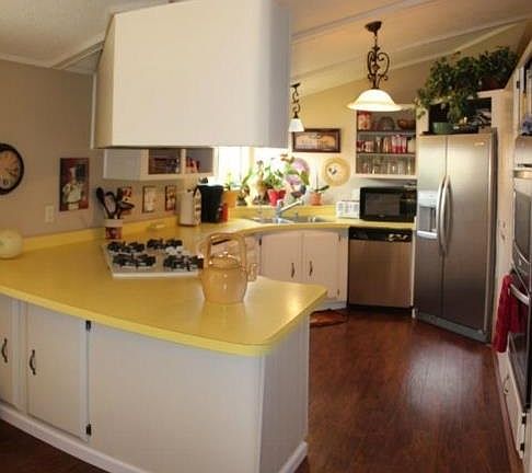4th image of 370 Chateau La Salle Dr #370