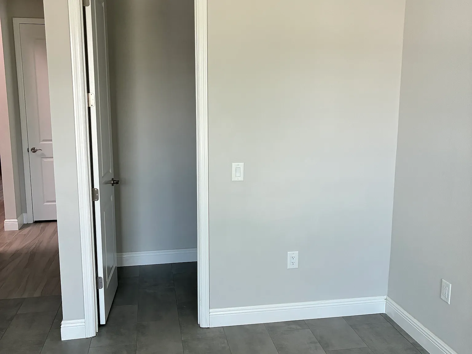 2 bed, 2070 sqft, $5,700 — Photo 4