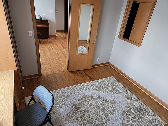 bedroom #1