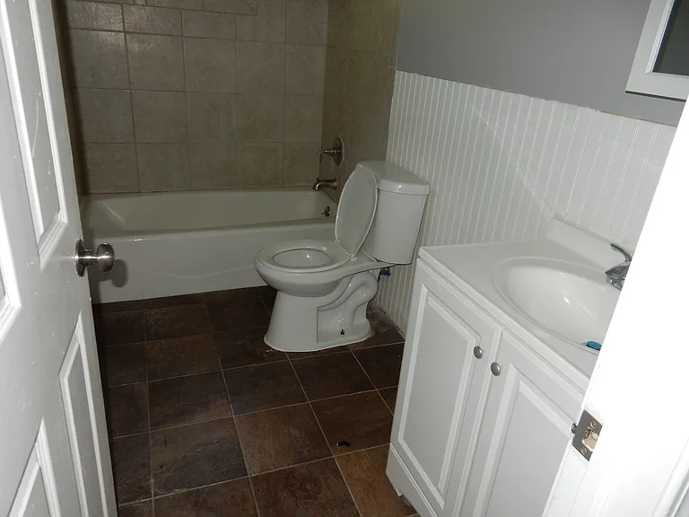 6342 Harold St — Photo 15