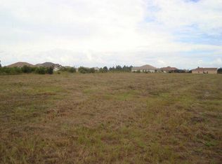 8 Lewiston Ct, Palm Coast, FL 32137