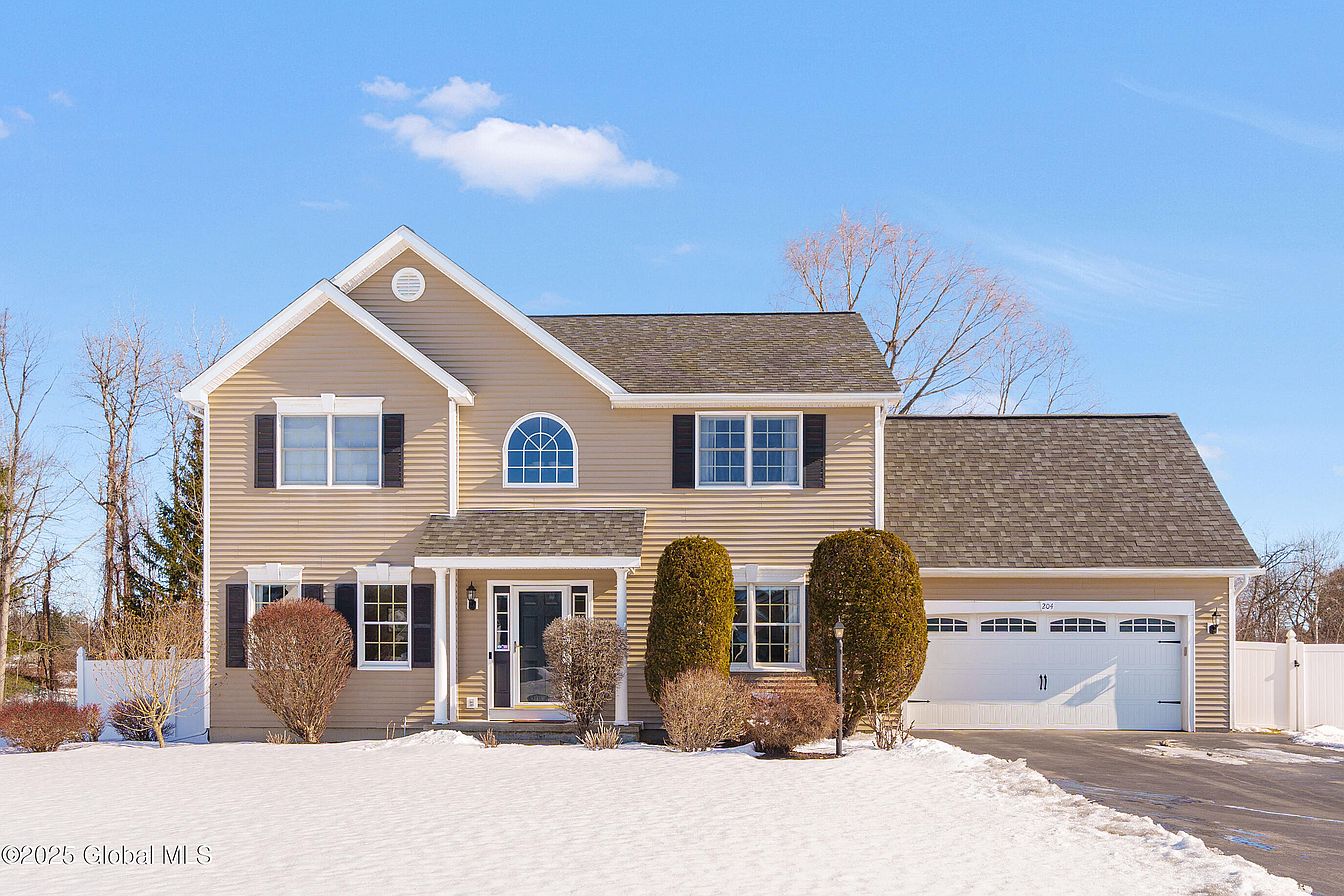 1st image of 204 Concord Hill Drive