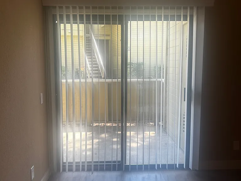 Summer Place Apartments — Photo 20