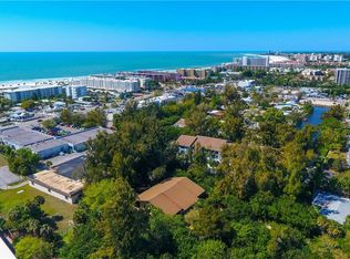 6628-6630 Peacock Rd, Sarasota, FL 34242