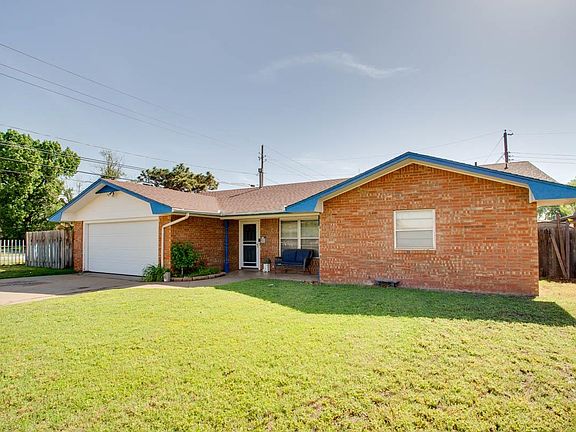5th image of 129 Margaret Cir
