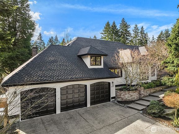 2nd image of 3370 126th Avenue NE