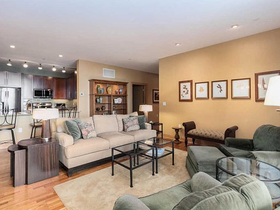 4th image of 1550 E Royall Pl Unit 906
