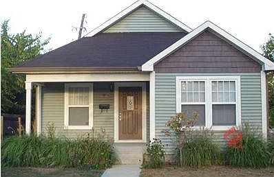 1st image of 963 N Sheffield Ave