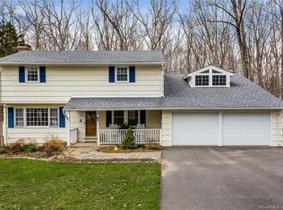 12 Deepwood Dr, Madison, CT 06443
