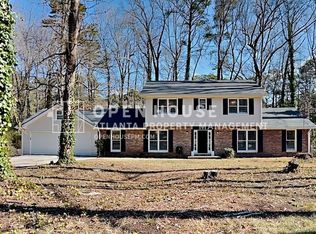 2135 Vine St, Snellville, GA 30078