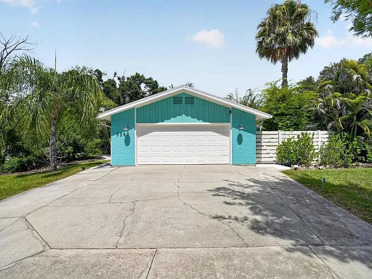 3282 Tobero Ln — Photo 3