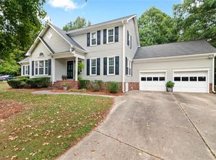 4504 Talavera Dr, High Point, NC 27265