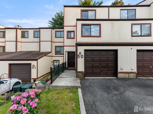 50 Ellen Heath Dr, Matawan, NJ 07747
