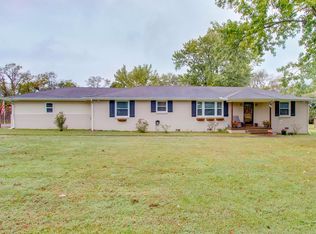 247 W End Hts, Lebanon, TN 37087