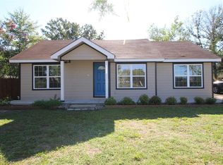 1208 N Spring St, Grand Saline, TX 75140