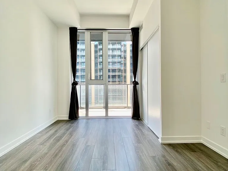 20 Edward St #1207 — Photo 6