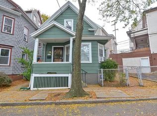 16 Dell St, Somerville, MA 02145