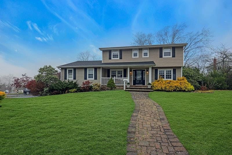 1st image of 128 Sunny Hill Drive
