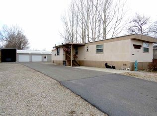 565 Adams St, Lander, WY 82520
