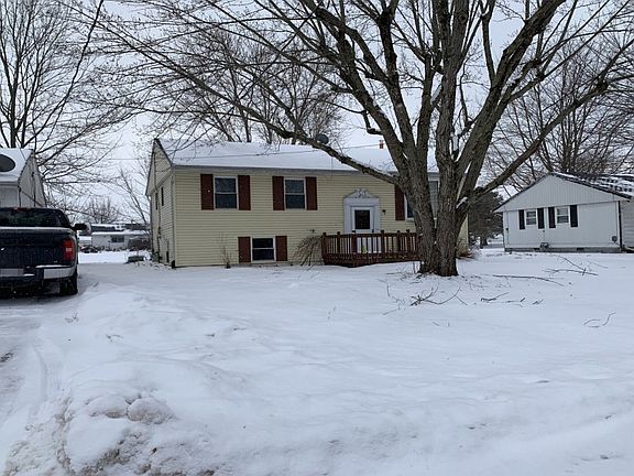3rd image of 1435 McClure St
