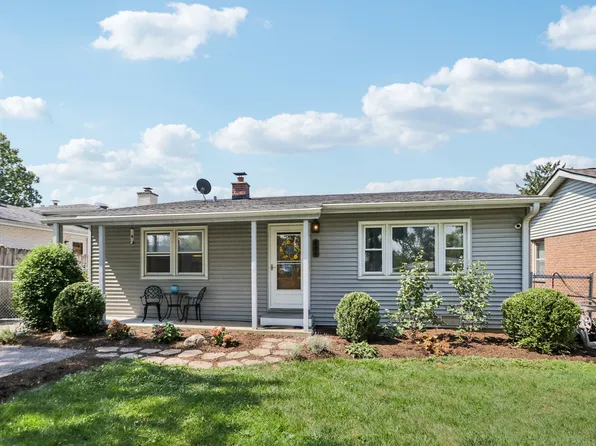 444 N Maple Ave, Wood Dale, IL 60191