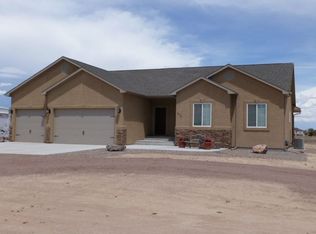 935 W Yerba Buena Dr, Pueblo West, CO 81007