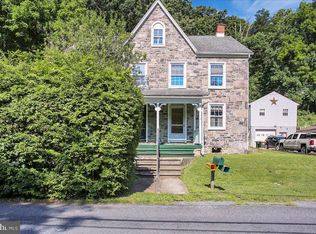 544 S Church St, Robesonia, PA 19551