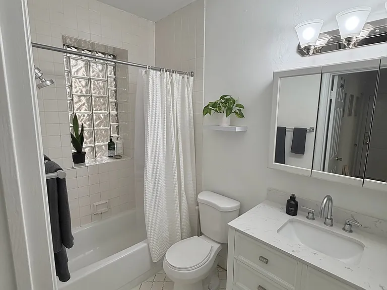 Mintwood Pl NW — Photo 10