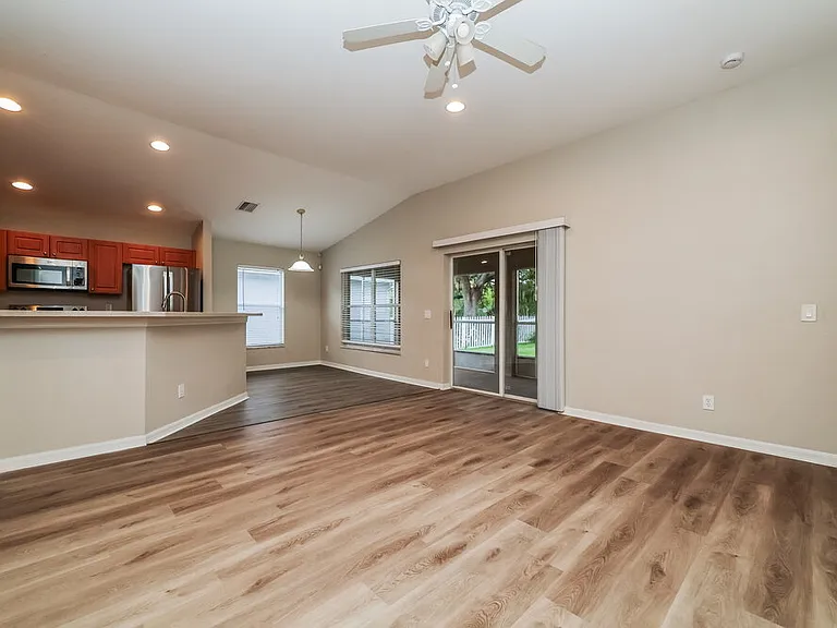 11008 Laurel Brook Ct — Photo 7