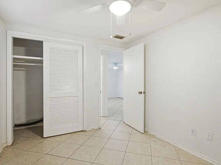 417 Milwaukee Ave — Photo 17