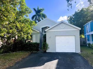 108 SW 159th Way, Sunrise, FL 33326