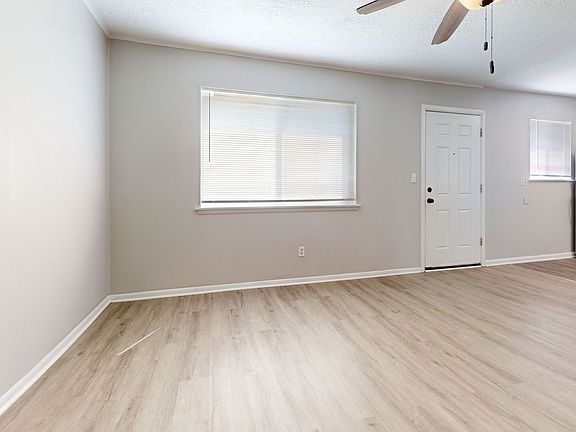 4th image of 126 W Cornell Ave