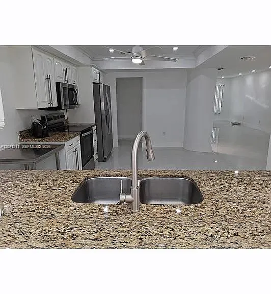 12251 SW 82nd Ave #0 — Photo 9