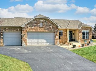 443 Burled Wood Ct, Poplar Grove, IL 61065