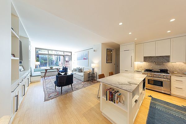 1st image of 99 Jane St APT 3A