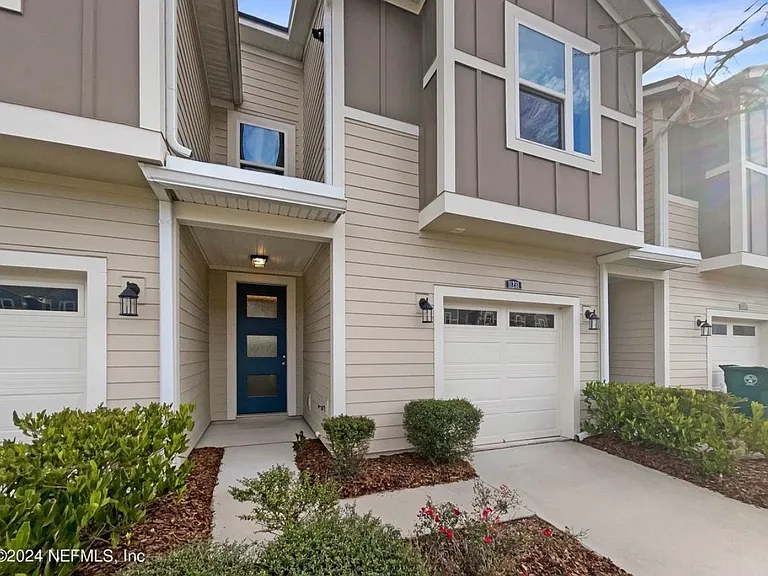 11231 Minnetta Ct — Photo 9