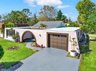 3455 Overland Dr, Holiday, FL 34691