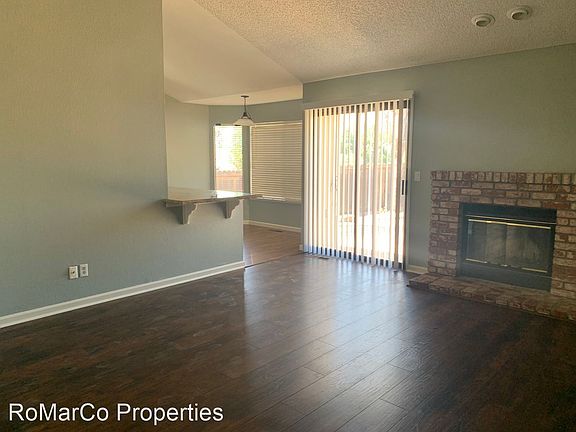 4th image of 3856 Rockford Dr