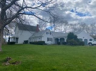 995 Bremen Rd, Waldoboro, ME 04572