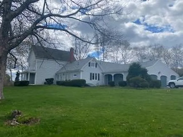 995 Bremen Road, Waldoboro, ME 04572