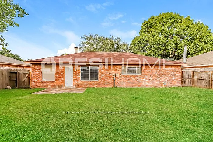 4203 Stonehenge Trl — Photo 13