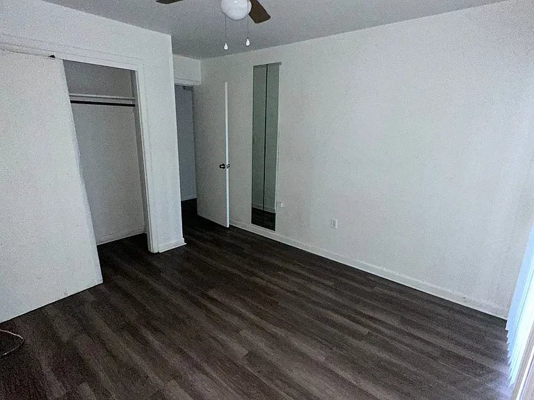 615 E. Park Avenue — Photo 7