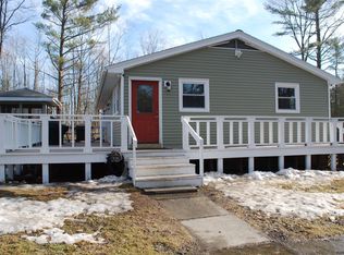 69 Woodard Rd, Fort Edward, NY 12828