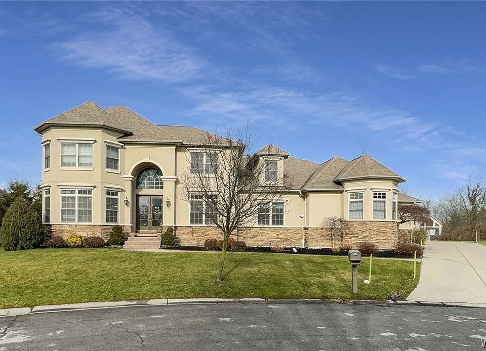 1st image of 66 Brownstone Ct
